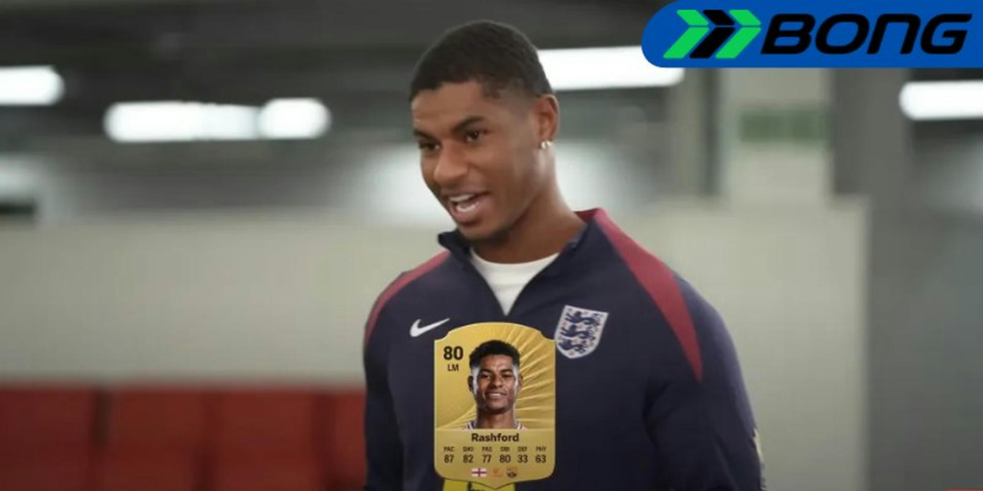 Rashford có vẻ không quá hài lòng với chỉ số của mình